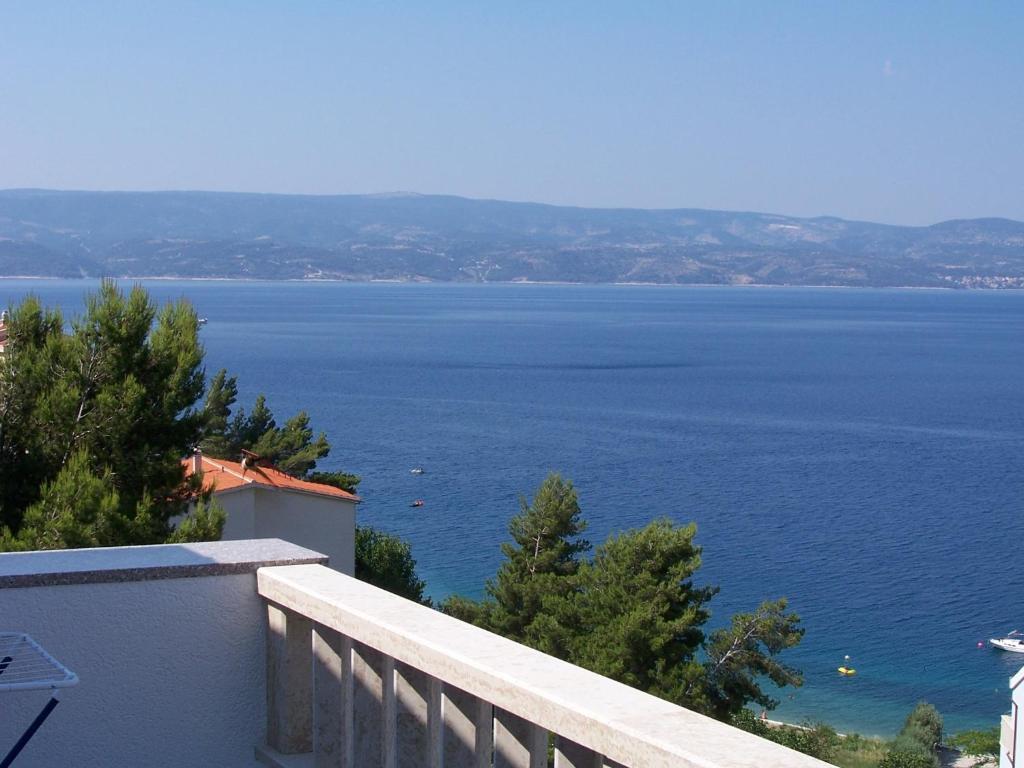 Apartments Perdijic Nemira Omiš Habitación foto